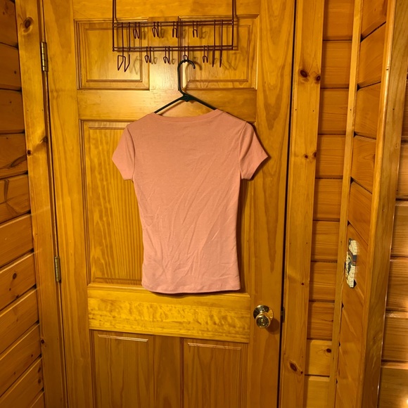 pink tommy hilfiger vneck - Picture 4 of 5